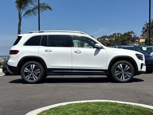 2025 Mercedes-Benz GLB 250 Base 4MATIC