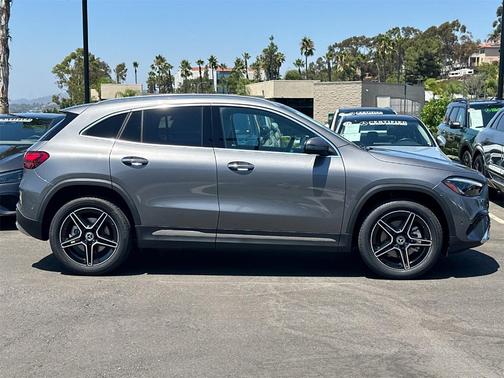 2026 Mercedes-Benz GLA 250 Base 4MATIC