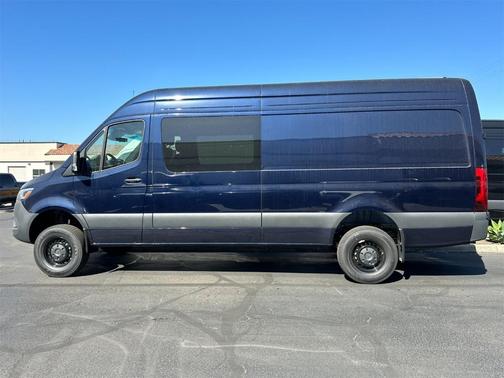 2024 Mercedes-Benz Sprinter 2500 170 WB