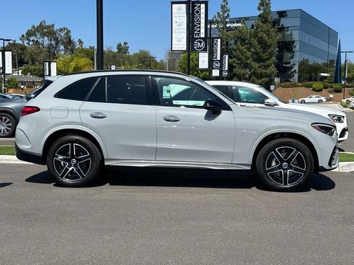 Alpine 2026 Mercedes-Benz GLC 300 Base