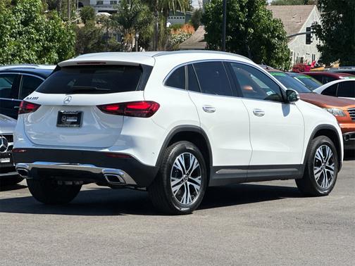 2025 Mercedes-Benz GLA 250 Base