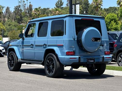 China Blue 2026 Mercedes-Benz G-Class G 550 4MATIC