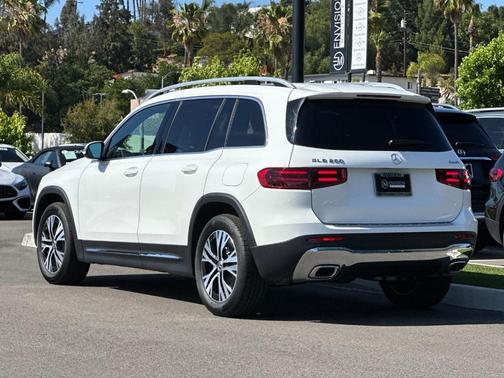 Polar White 2026 Mercedes-Benz GLB 250 Base 4MATIC