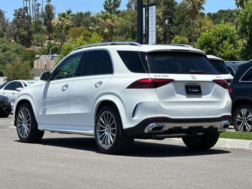 Polar White 2026 Mercedes-Benz GLE 450 4MATIC