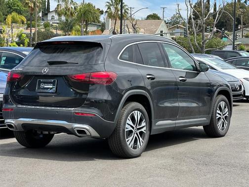 2025 Mercedes-Benz GLA 250 Base