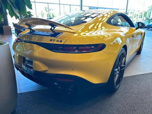 2026 Mercedes-Benz AMG GT 43 Base
