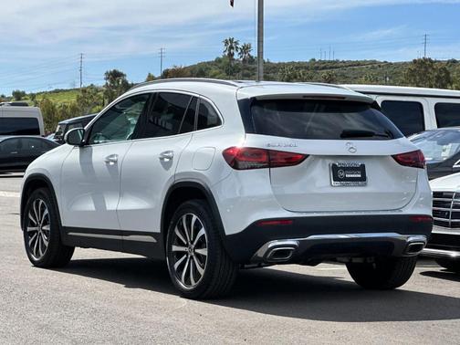 2022 Mercedes-Benz GLA 250 Base