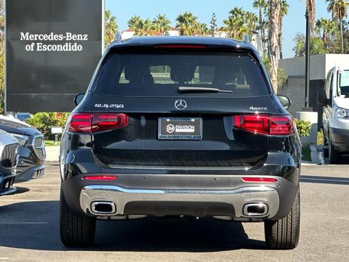 Black 2026 Mercedes-Benz GLB 250 Base 4MATIC