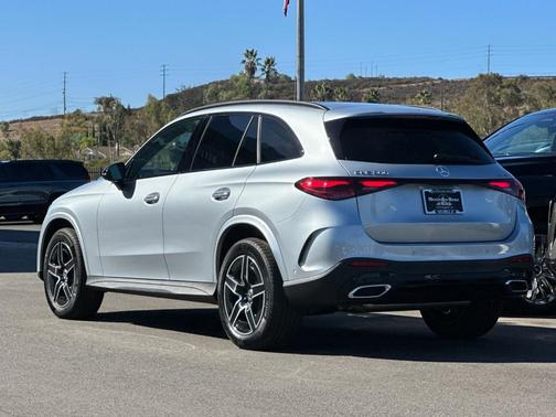 Silver Metallic 2026 Mercedes-Benz GLC 300 Base 4MATIC