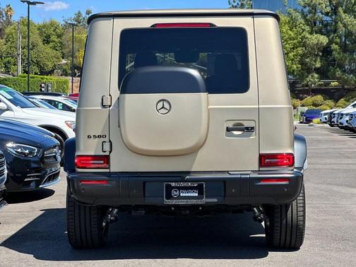 2025 Mercedes-Benz G-Class Base