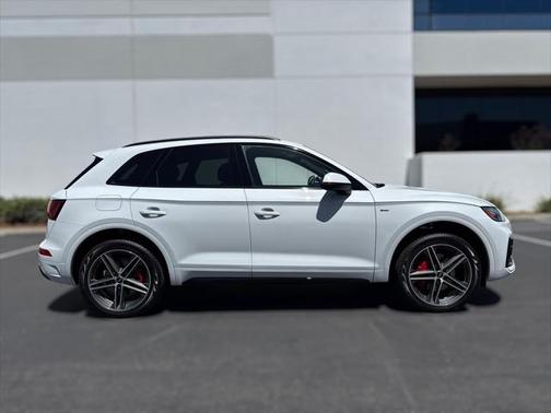 2025 Audi Q5 55 S line Premium Plus
