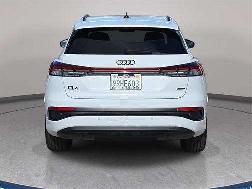 2024 Audi Q4 e-tron Prestige 55 quattro