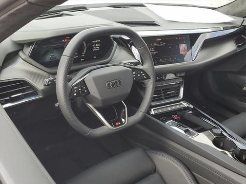 2025 Audi S e-tron GT Premium Plus