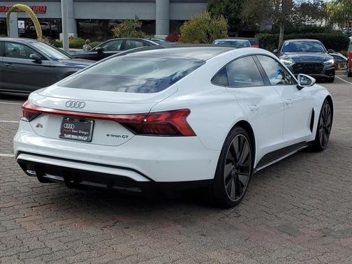 2025 Audi S e-tron GT Premium Plus