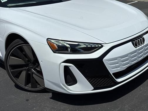 2025 Audi S e-tron GT Premium Plus