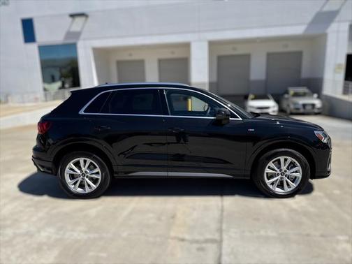 2025 Audi Q3 45 S line Premium Plus