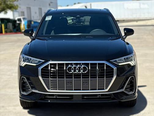 2025 Audi Q3 45 S line Premium Plus