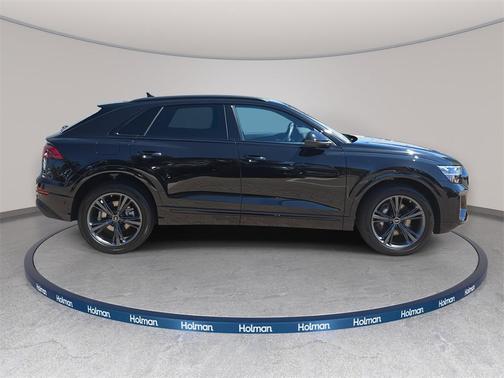 2026 Audi Q8 55 Premium