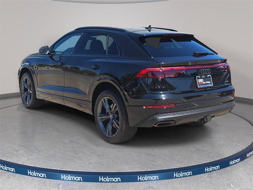 2026 Audi Q8 55 Premium