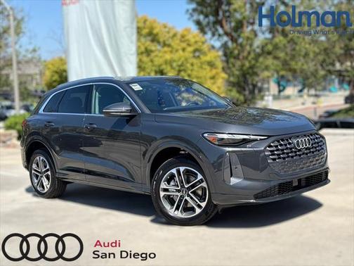 2025 Audi Q5 Premium