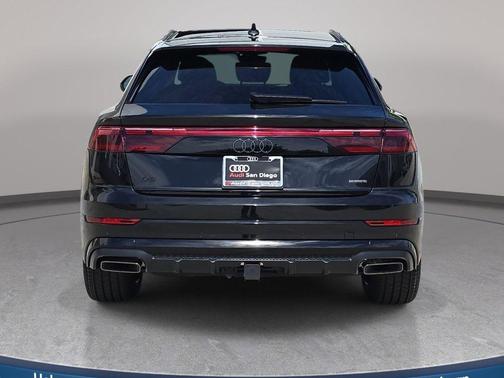 Mythos Black Metallic 2026 Audi Q8 55 Premium Plus