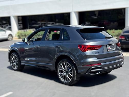 2025 Audi Q3 45 S line Premium Plus