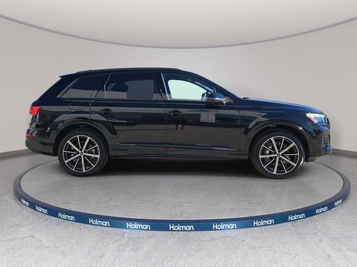 2026 Audi Q7 45 Premium Plus