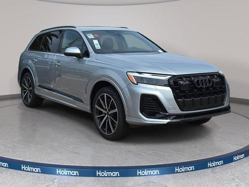 Satellite Silver Metallic 2026 Audi Q7 45 Premium Plus