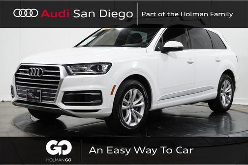 Photo 1 of 33 of 2019 Audi Q7 55 Premium