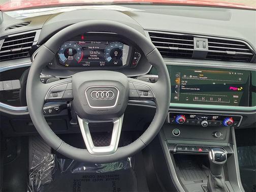 2024 Audi Q3 45 S line Premium Plus