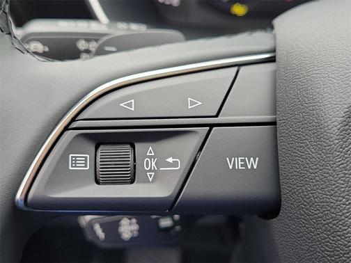 2024 Audi Q3 45 S line Premium Plus