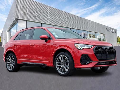2024 Audi Q3 45 S line Premium Plus