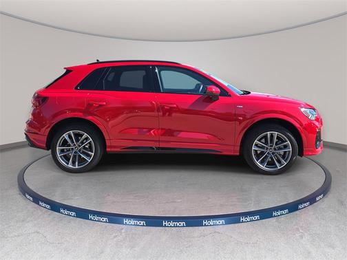 2024 Audi Q3 45 S line Premium Plus