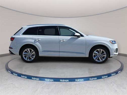 2020 Audi Q7 45 Premium