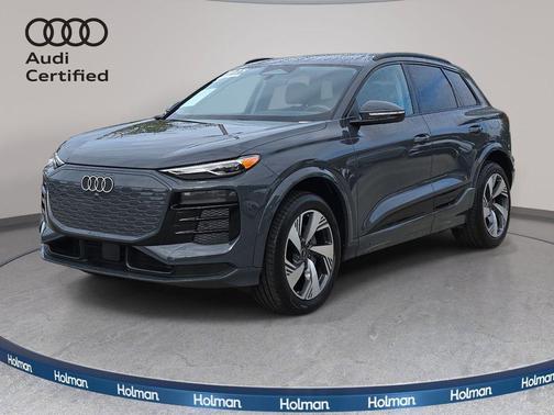 2025 Audi Q6 e-tron Premium quattro