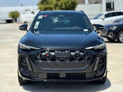 2025 Audi SQ5 3.0T Premium Plus