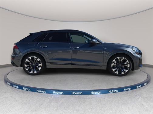 2026 Audi Q8 55 Premium Plus
