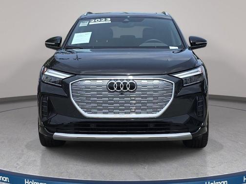 Mythos Black Metallic 2023 Audi Q4 e-tron Premium Plus 40 RWD