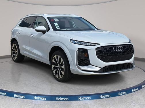 2026 Audi Q3 S line