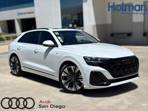 2025 Audi Q8 55 Premium Plus