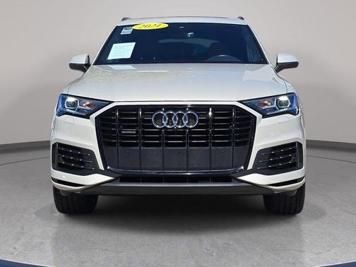 2021 Audi Q7 55 Premium Plus