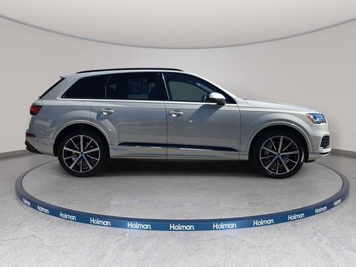 2021 Audi Q7 55 Premium Plus