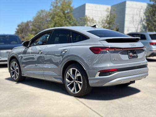 2025 Audi Q4 e-tron Sportback Premium 55 quattro