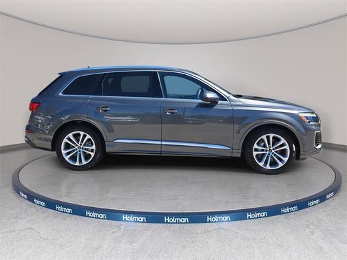 2026 Audi Q7 55 Premium Plus