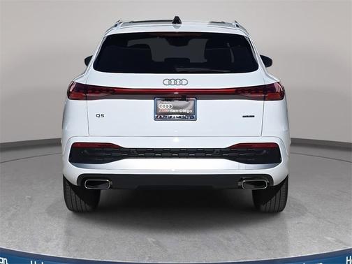 2025 Audi Q5 Premium TFSI quattro S tronic