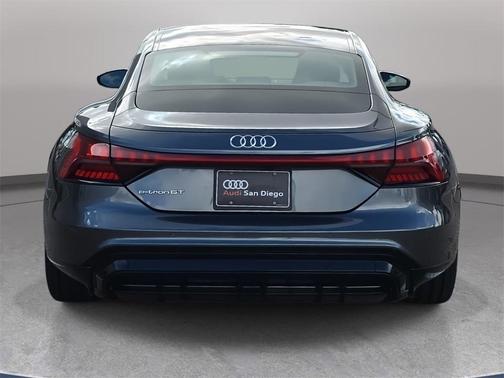 2023 Audi e-tron GT Premium Plus quattro