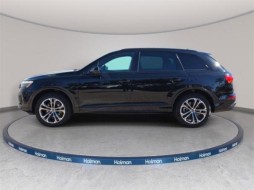 2025 Audi Q7 45 Premium Plus