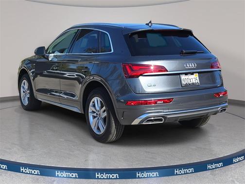 2023 Audi Q5 45 S line Premium