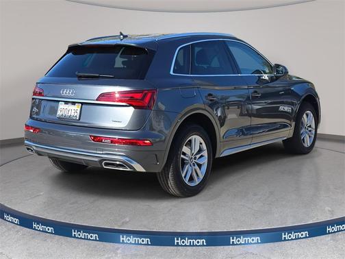 2023 Audi Q5 45 S line Premium