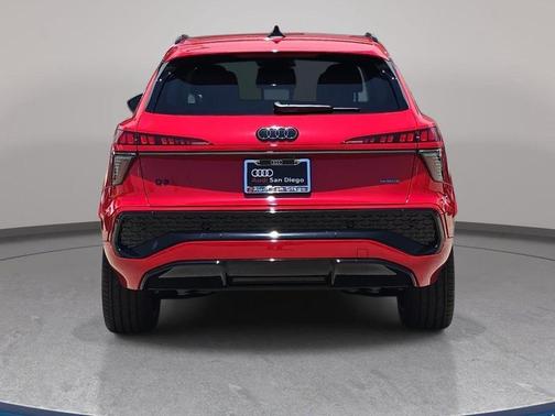Progressive Red Metallic 2026 Audi Q3 TFSI quattro S tronic